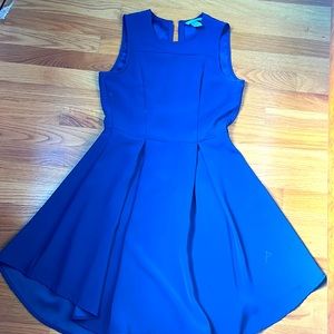 Women’s sleeveless dress